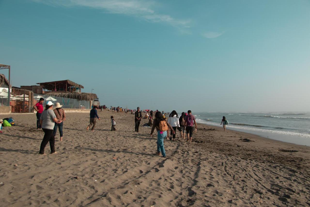 Hospedaje Nuna - Playa Huanchaco Hotel ภายนอก รูปภาพ